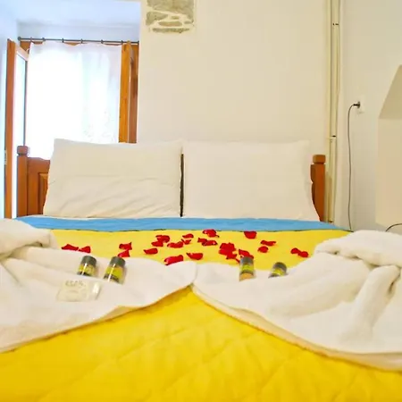 아파트 Xirafis 아피소스