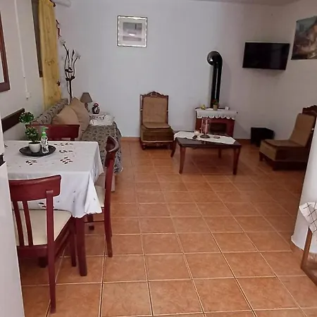 Apartment Xirafis Afissos